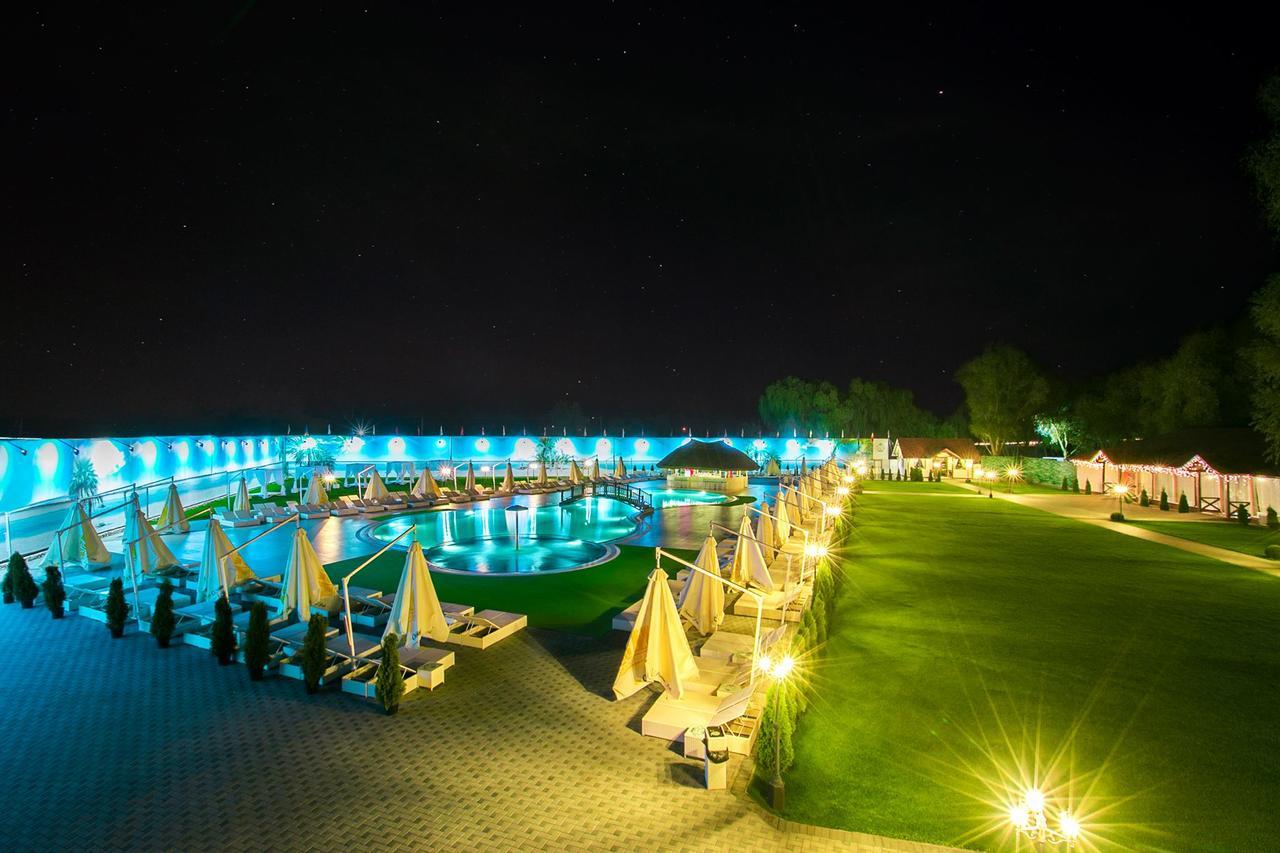 Premium Park Hotel Tohatin Bagian luar foto