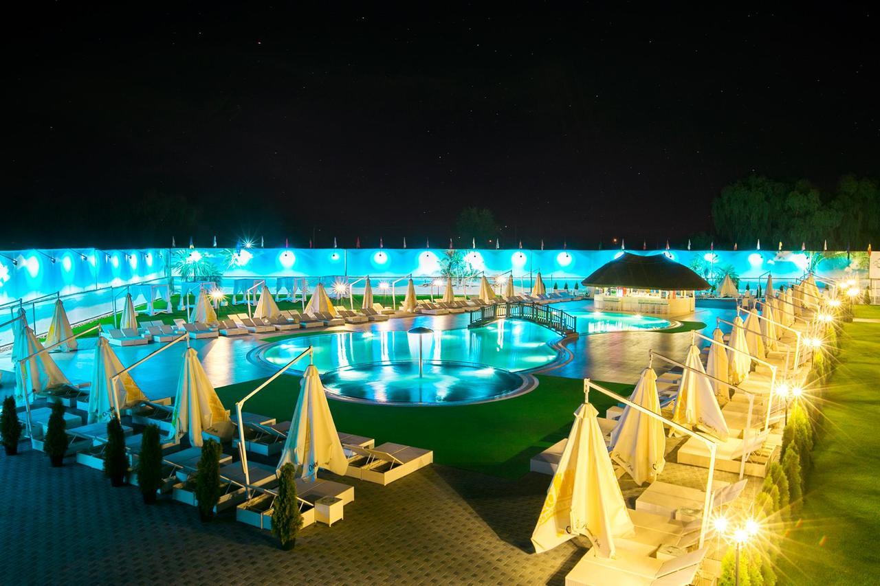 Premium Park Hotel Tohatin Bagian luar foto